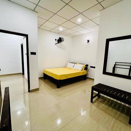 Theon Resort Anuradhapura Luaran gambar