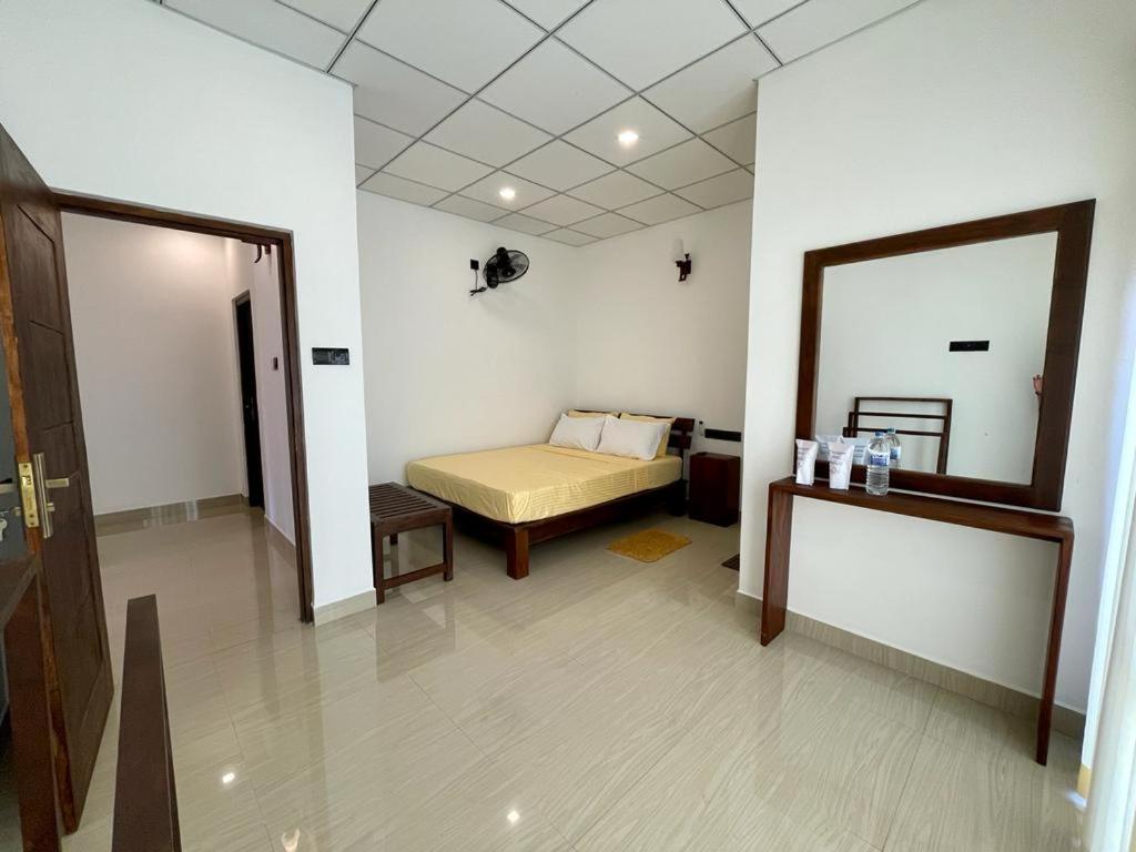 Theon Resort Anuradhapura Luaran gambar
