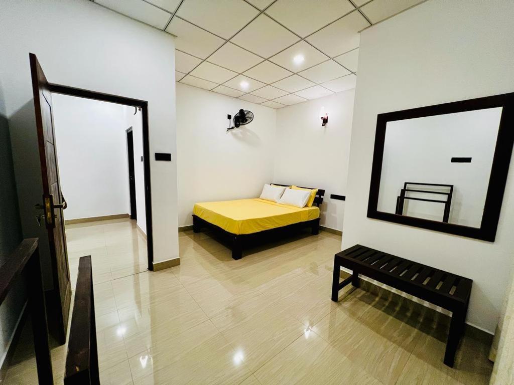 Theon Resort Anuradhapura Luaran gambar