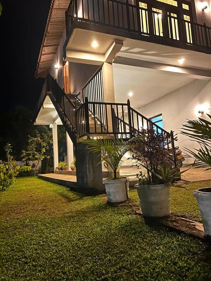 Theon Resort Anuradhapura Luaran gambar