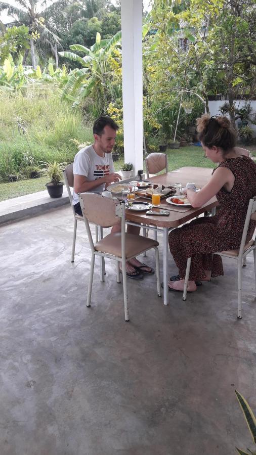 Theon Resort Anuradhapura Luaran gambar