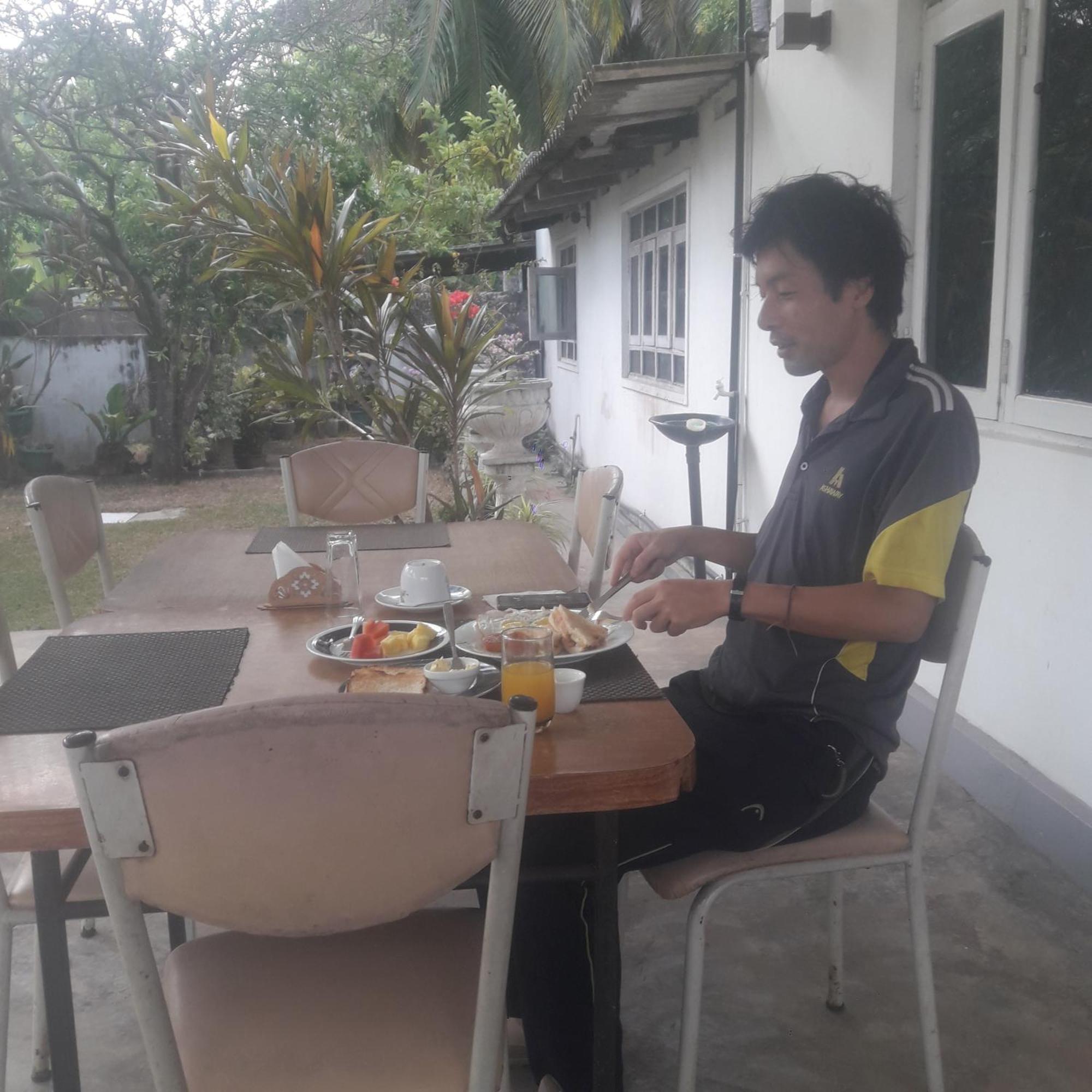 Theon Resort Anuradhapura Luaran gambar