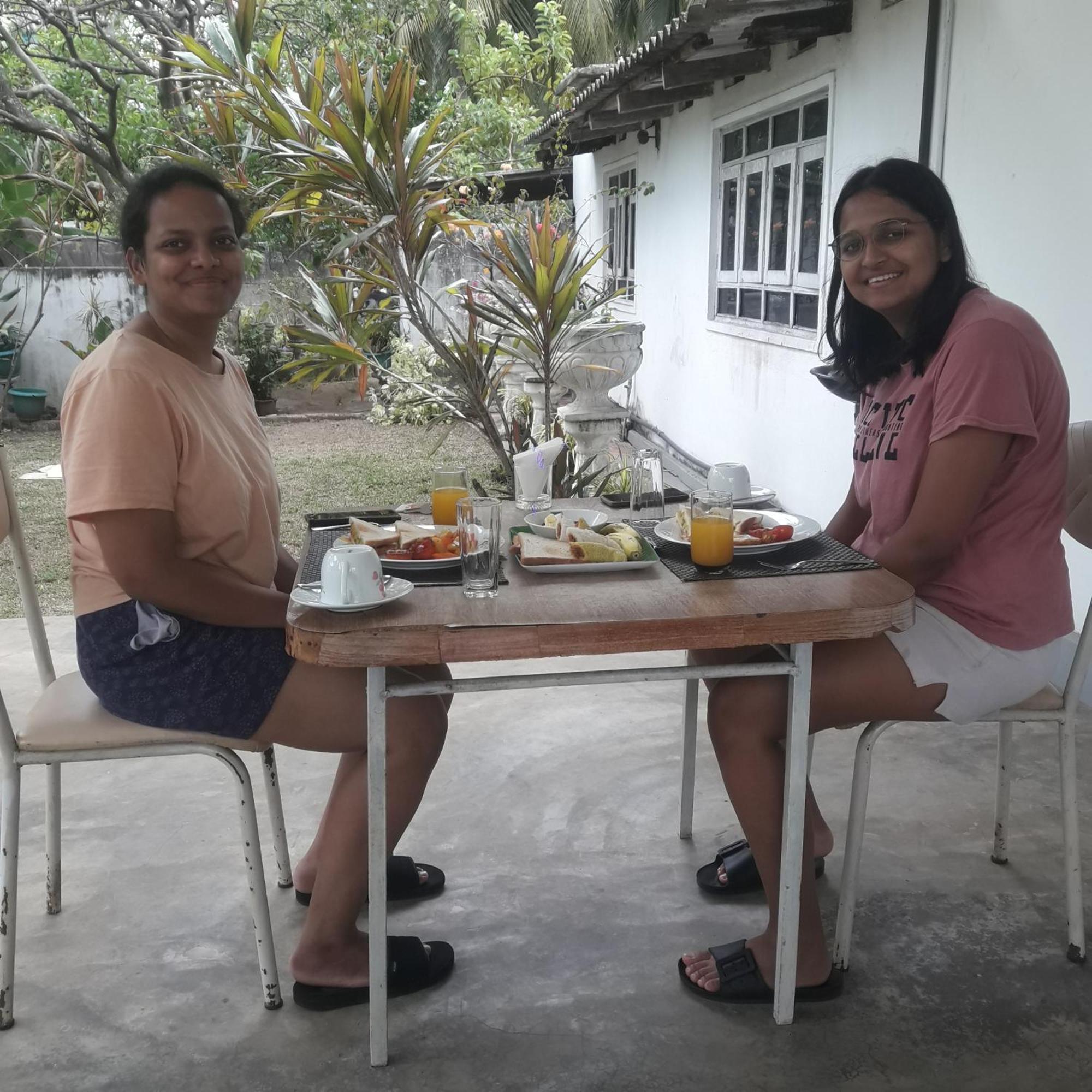 Theon Resort Anuradhapura Luaran gambar