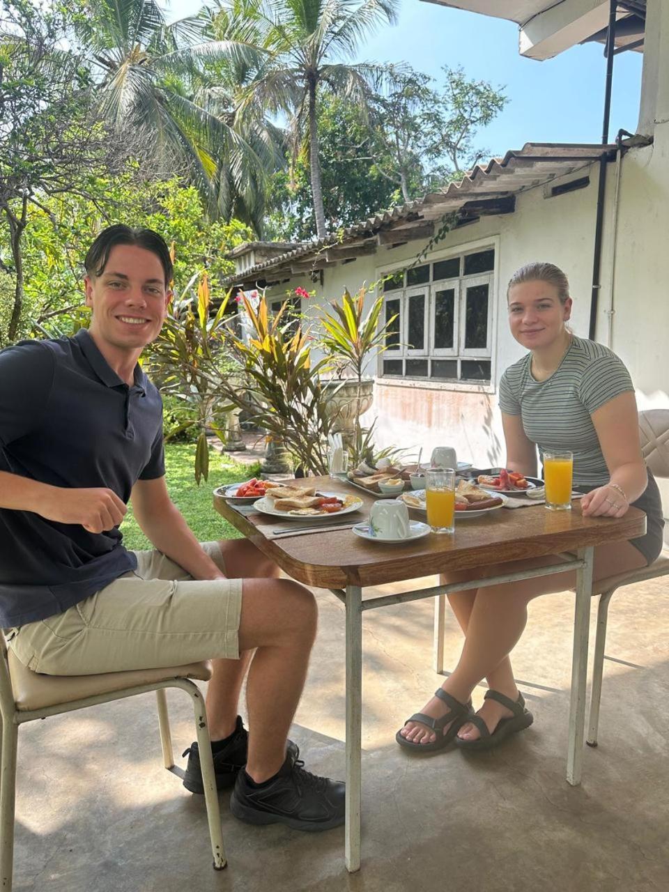 Theon Resort Anuradhapura Luaran gambar