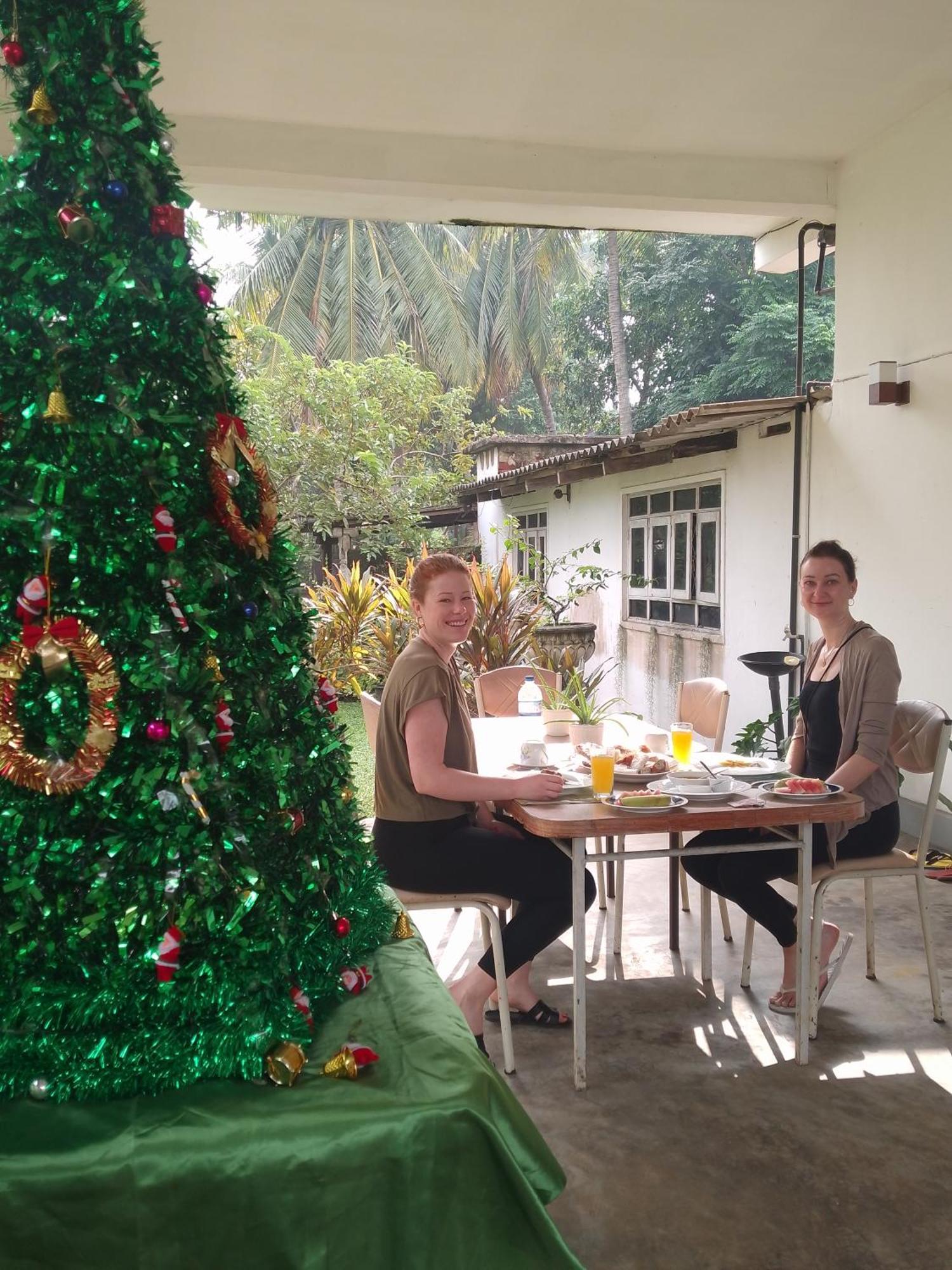 Theon Resort Anuradhapura Luaran gambar