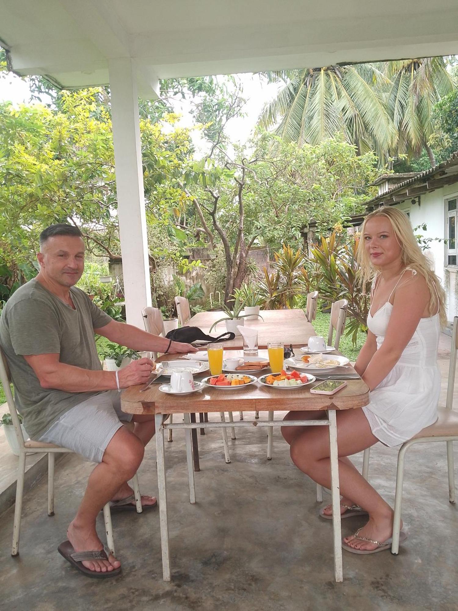 Theon Resort Anuradhapura Luaran gambar